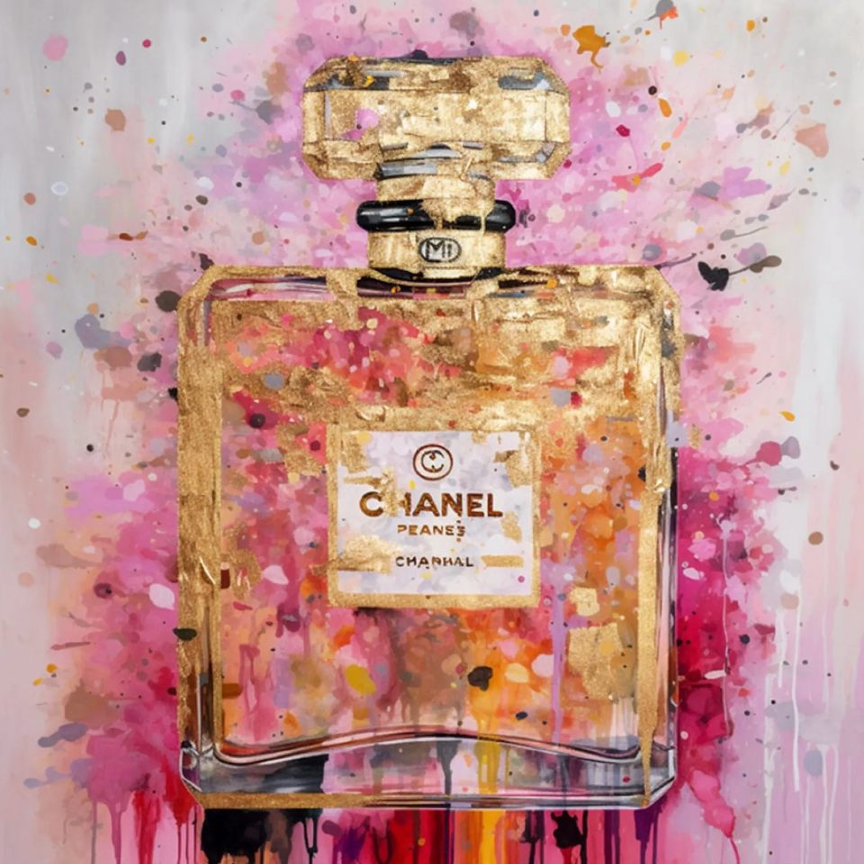 Pink C*anel